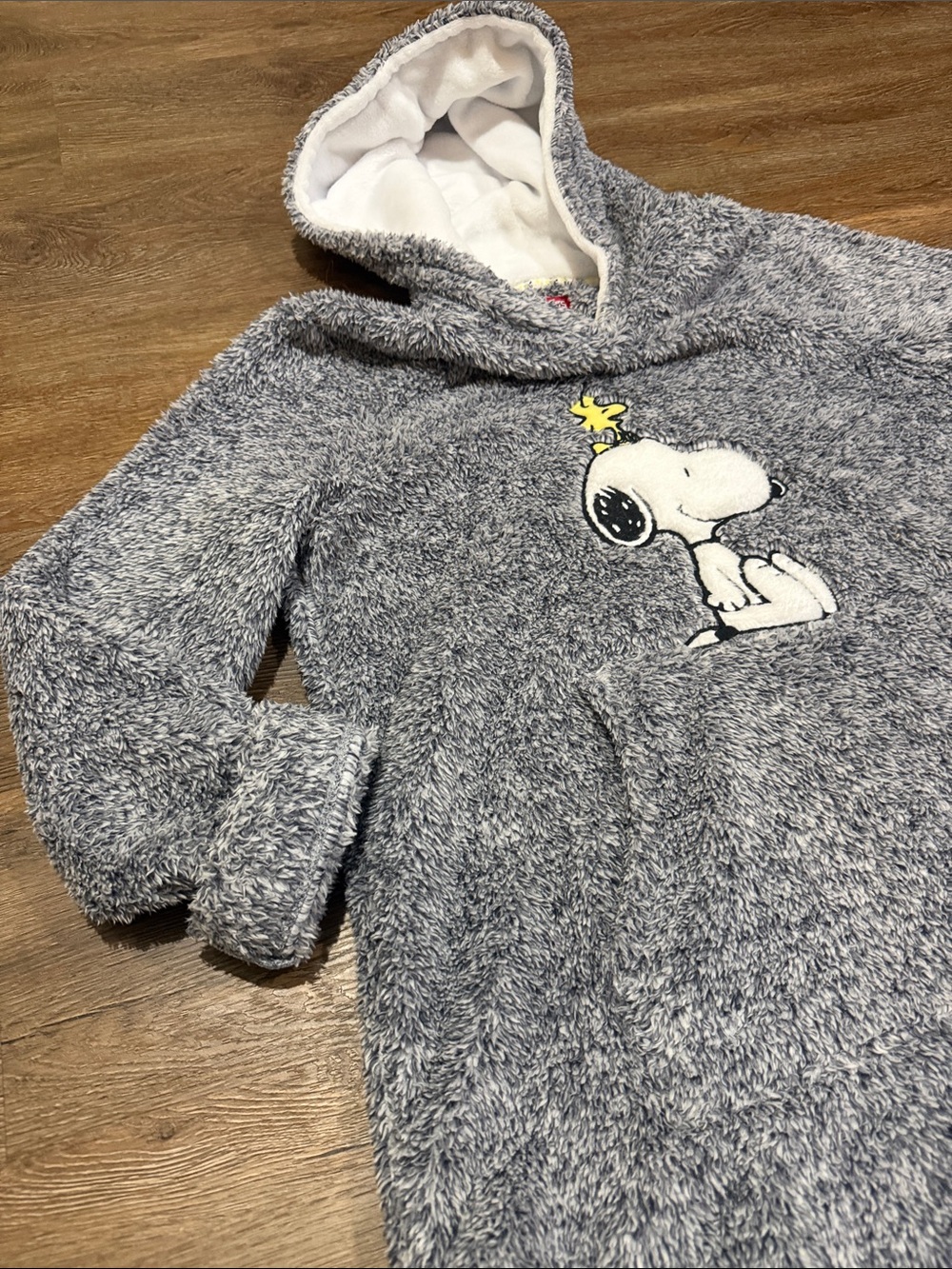Peanuts Snoopy Woodstock Sherpa Plush Hoodie Lounger Sleep Tunic - Picture 4 of 7